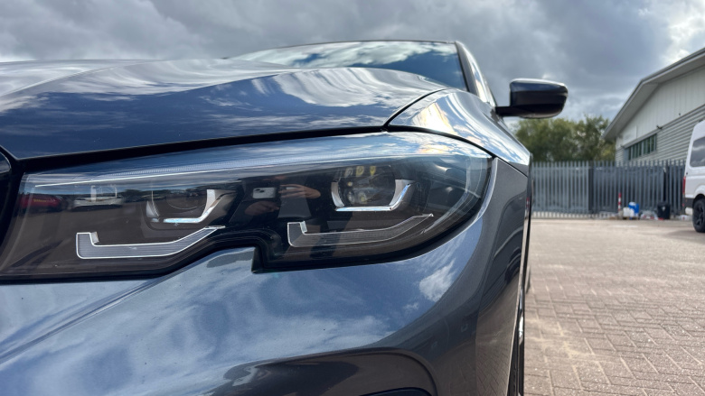 BMW 3 Series 320i M Sport 4dr Step Auto [Pro Pack] Petrol Saloon